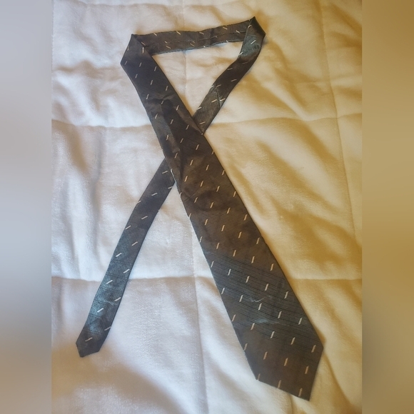 Arrow Mens Tie - Picture 2 of 3